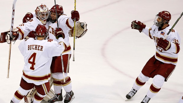 denver-beats-ferris-state-ncaa-hockey.jpg